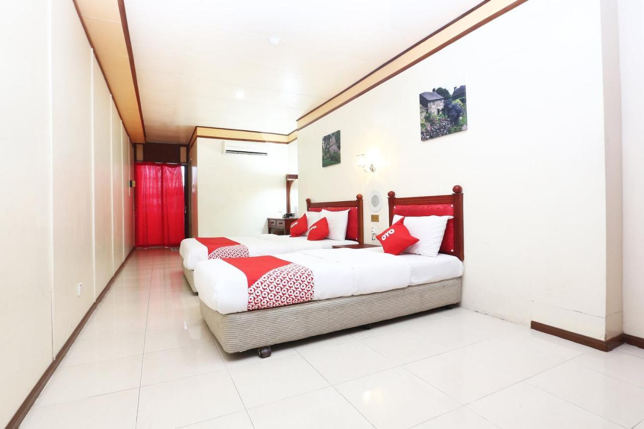 Oyo 89489 Al Ansar Hotel Kota Bharu Esterno foto