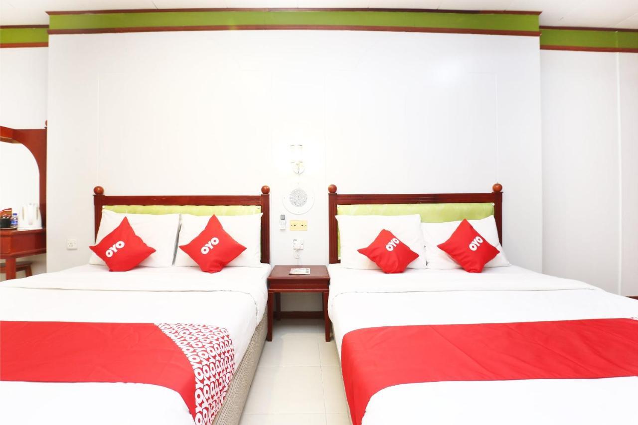 Oyo 89489 Al Ansar Hotel Kota Bharu Esterno foto